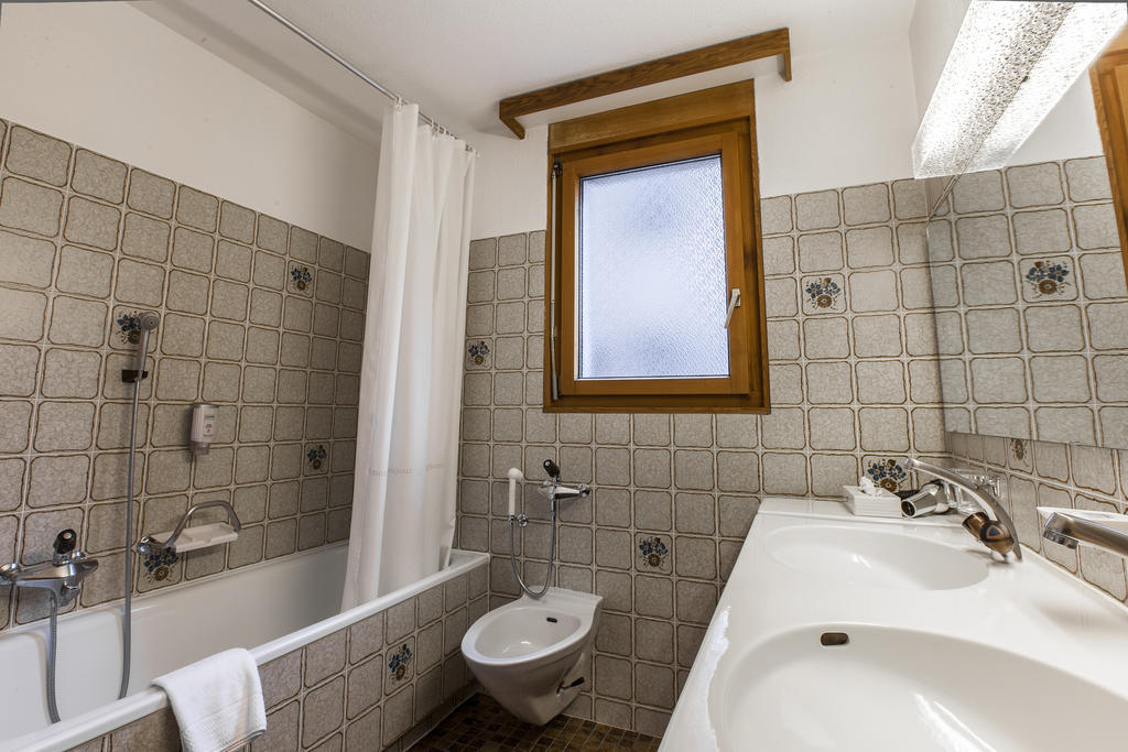Appartement Residenz Alpina Im Kurhaus à Lenzerheide Extérieur photo